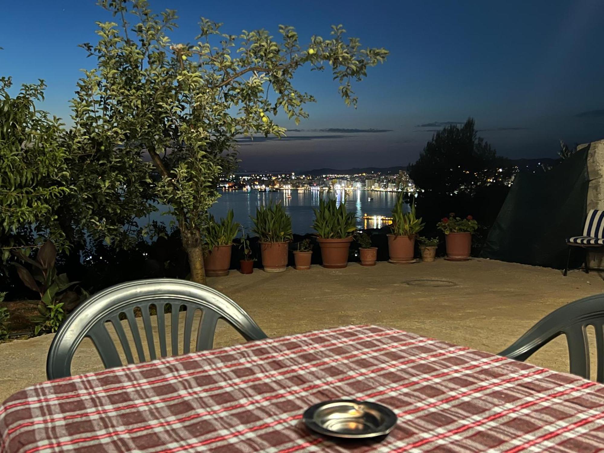 Markev Apartament Wlora